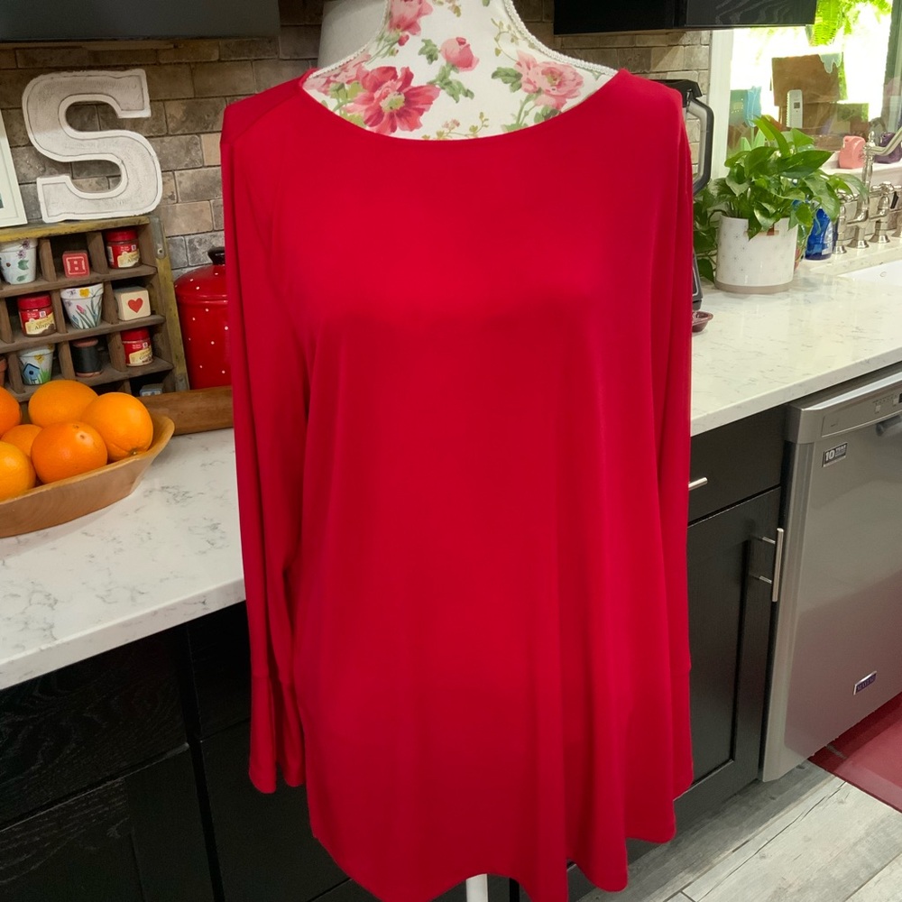 Susan Graver Every Day Women’s Large Liquid Knit Blouse Red Gold Button Detail